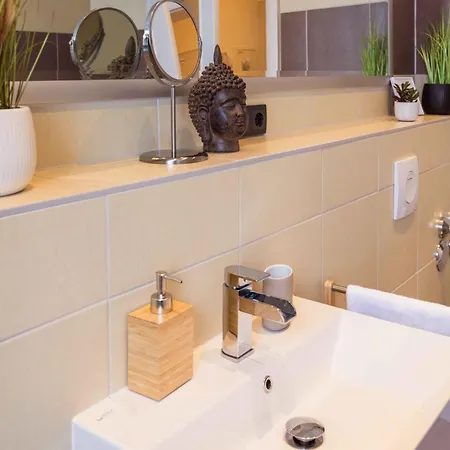 Appartement Schiller Im Zentrum Von Hof- Kueche- Parkplatz- 250mbit Wlan By Interhome Hof (Bavaria)