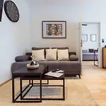 Apartamento Schiller Im Zentrum Von Hof- Kueche- Parkplatz- 250mbit Wlan By Interhome