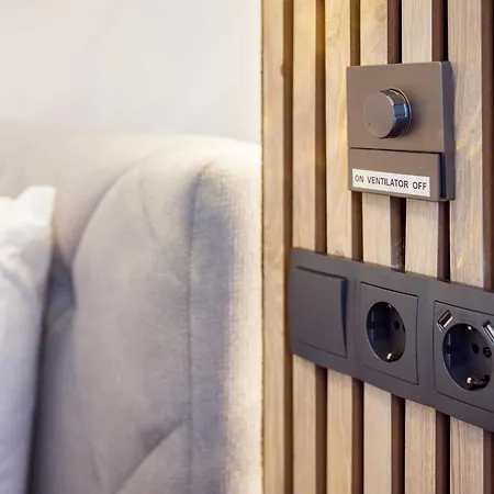 Schiller Im Zentrum Von Hof- Kueche- Parkplatz- 250mbit Wlan By Interhome Apartament