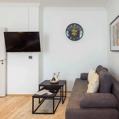 Schiller Im Zentrum Von Hof- Kueche- Parkplatz- 250mbit Wlan By Interhome Apartament